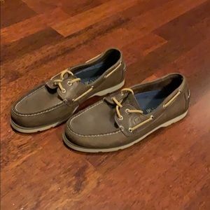 Men’s Sperry boat shoes